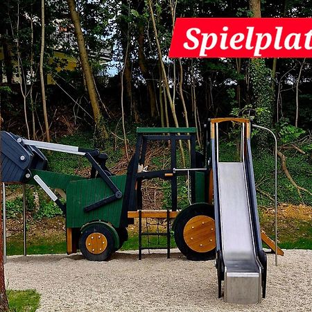 Ferienwohnung "Blick Mylau" - Naehe Freizeitpark Plohn & Weltgroesster Ziegelsteinbruecke Reichenbach im Vogtland Eksteriør bilde