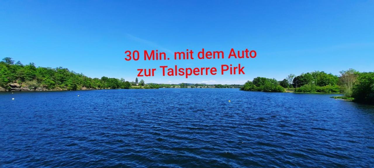 Ferienwohnung "Blick Mylau" - Naehe Freizeitpark Plohn & Weltgroesster Ziegelsteinbruecke Reichenbach im Vogtland Eksteriør bilde