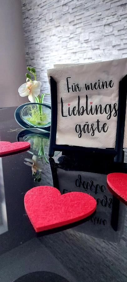 Ferienwohnung "Blick Mylau" - Naehe Freizeitpark Plohn & Weltgroesster Ziegelsteinbruecke Reichenbach im Vogtland Eksteriør bilde
